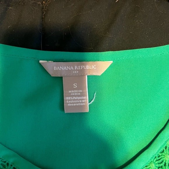 Banana Republic Sleeveless Blouse - Picture 3 of 3